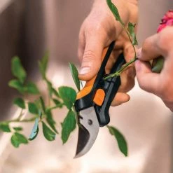 Discount 😀 Fiskars Floral Pruner 🎉 -Patio Garden Garage Sales unnamed file 813